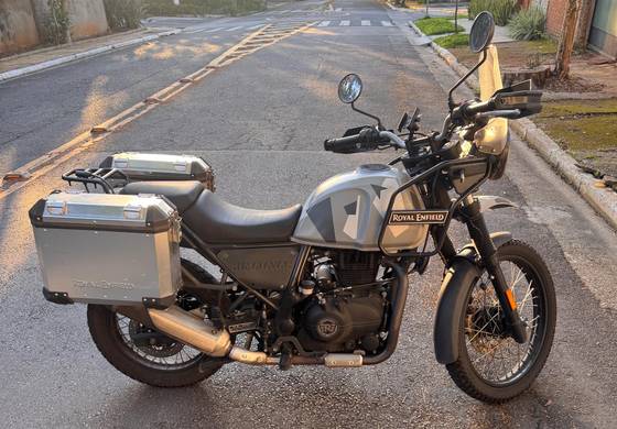 ROYAL ENFIELD HIMALAYAN ROYAL ENFIELD HIMALAYAN